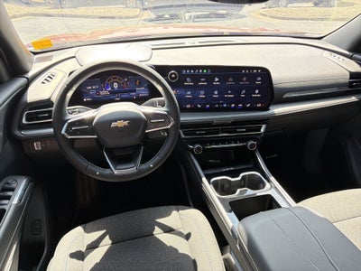 2026 Chevrolet Traverse FWD LT