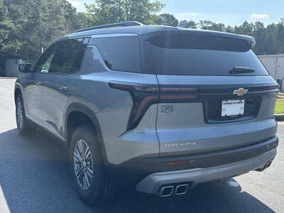 2026 Chevrolet Traverse FWD LT