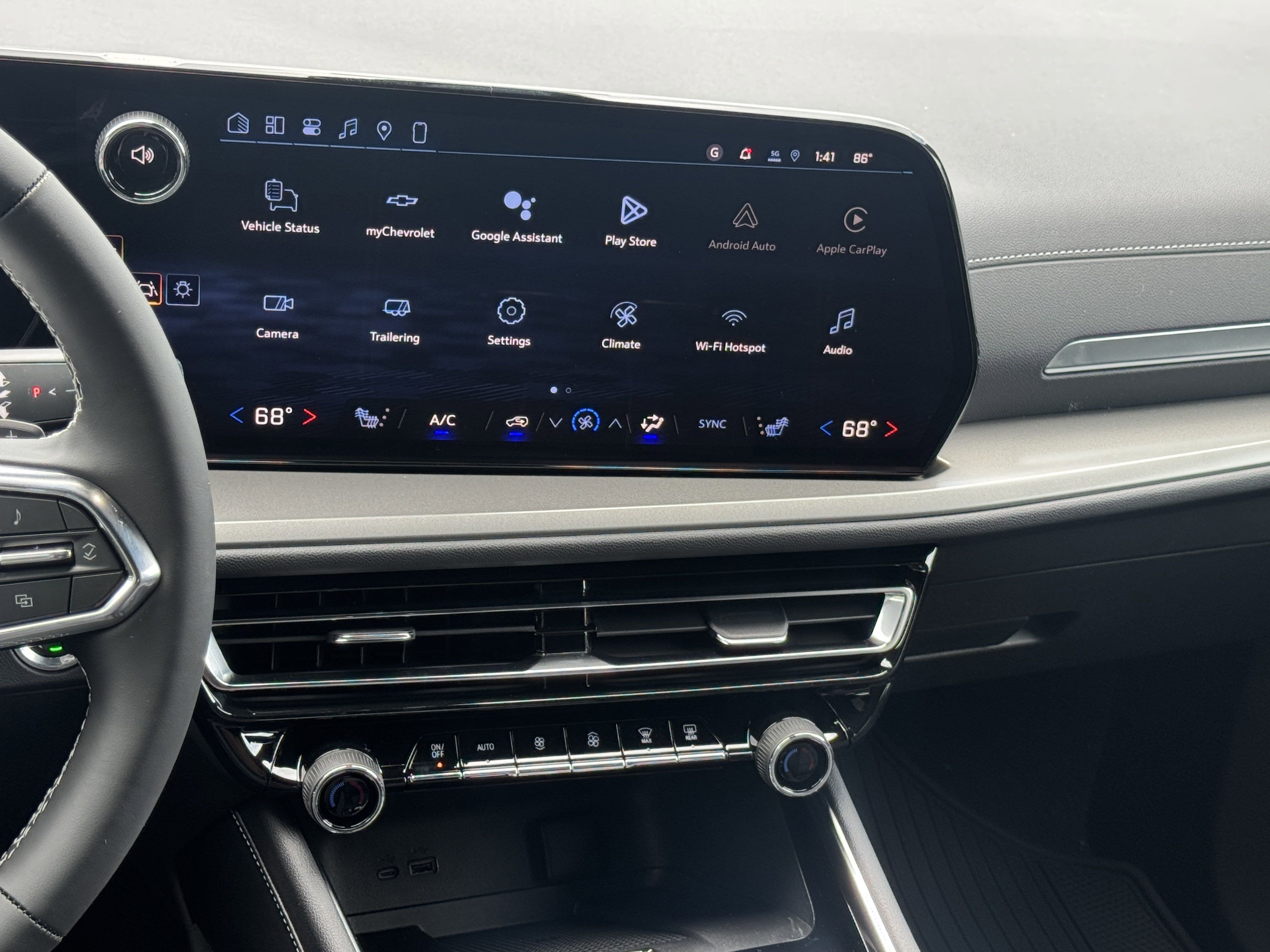 2026 Chevrolet Traverse FWD LT