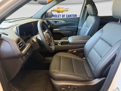 2026 Chevrolet Traverse FWD LT