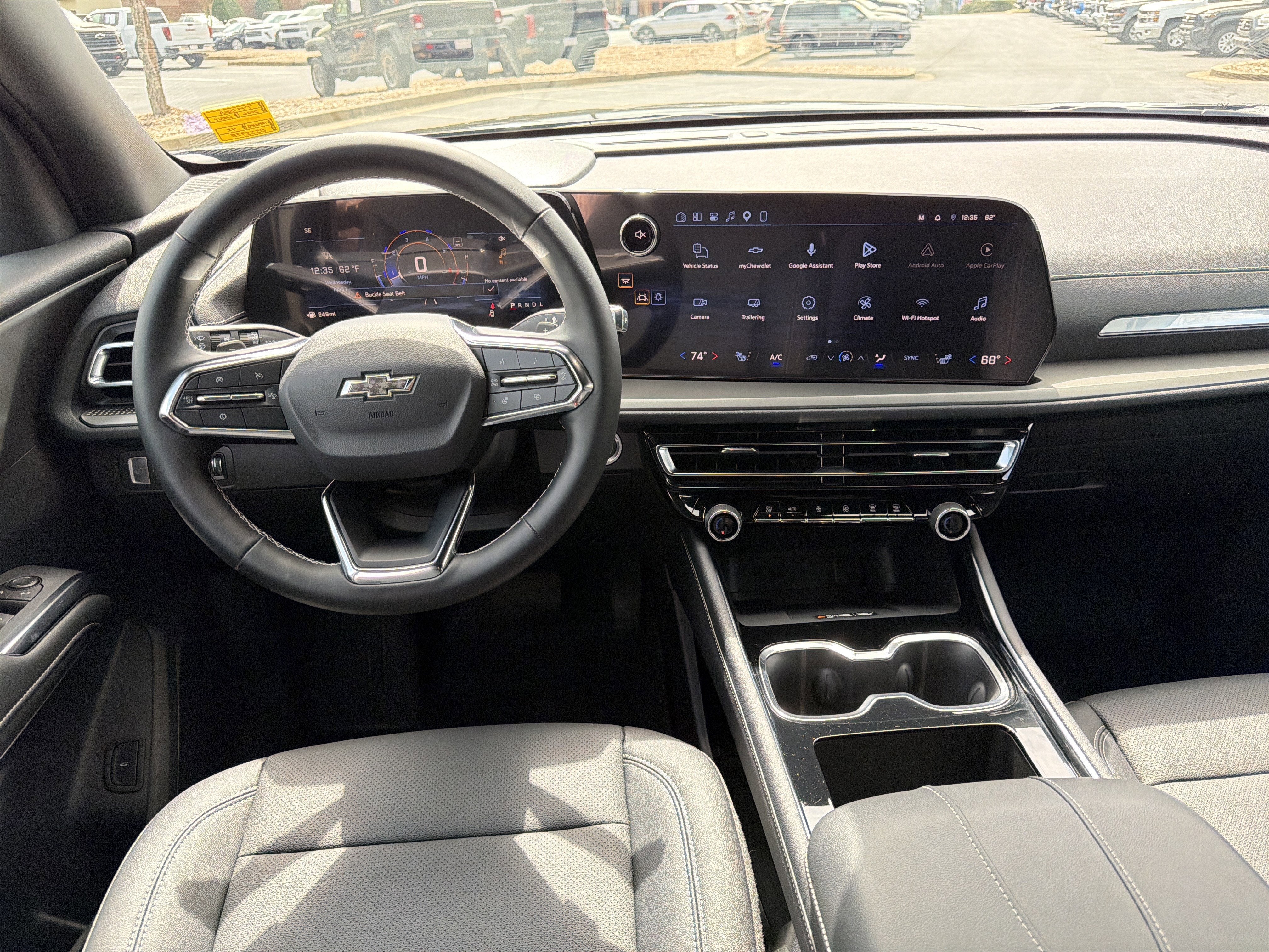 2026 Chevrolet Traverse FWD LT