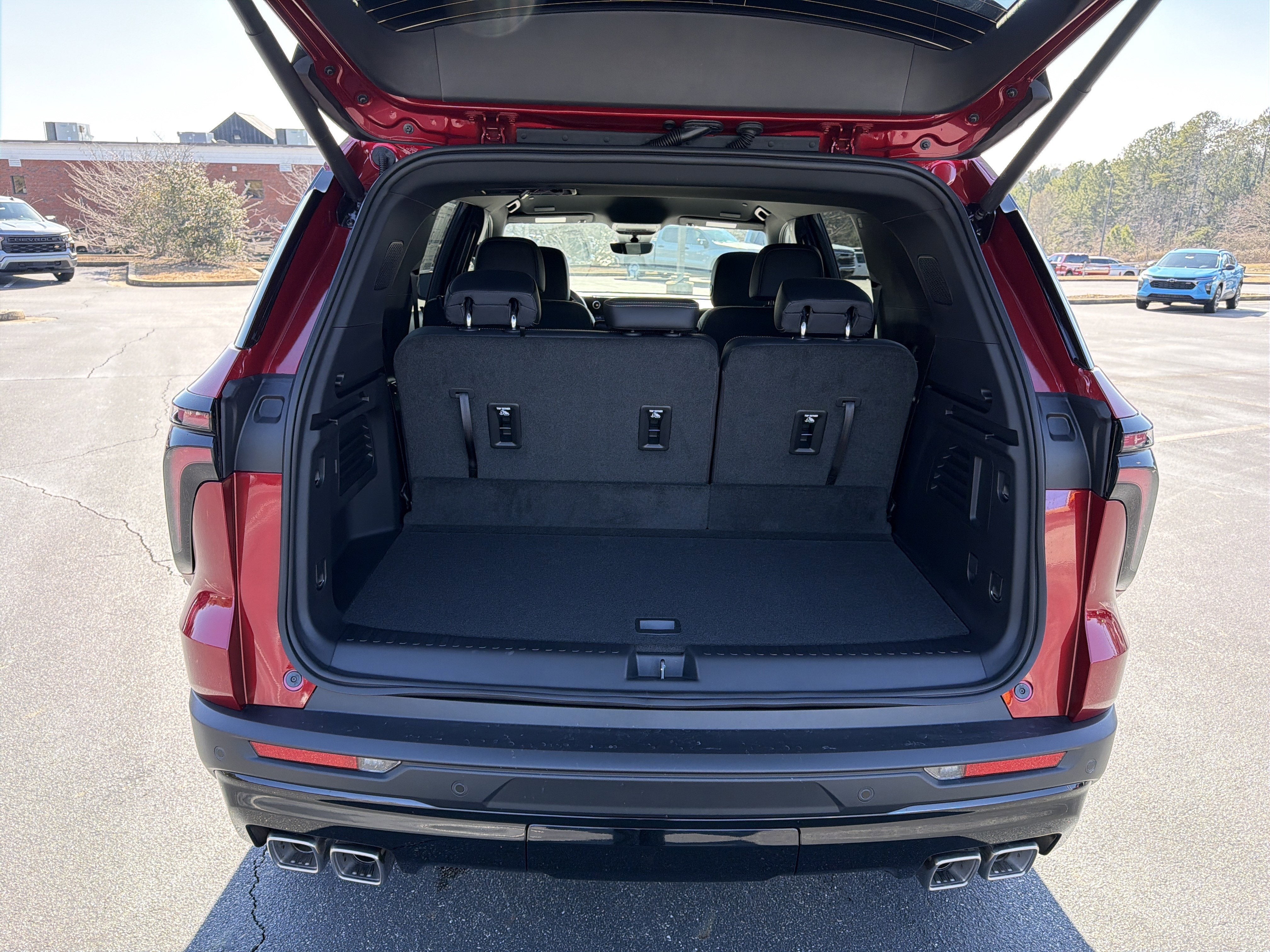 2026 Chevrolet Traverse FWD LT