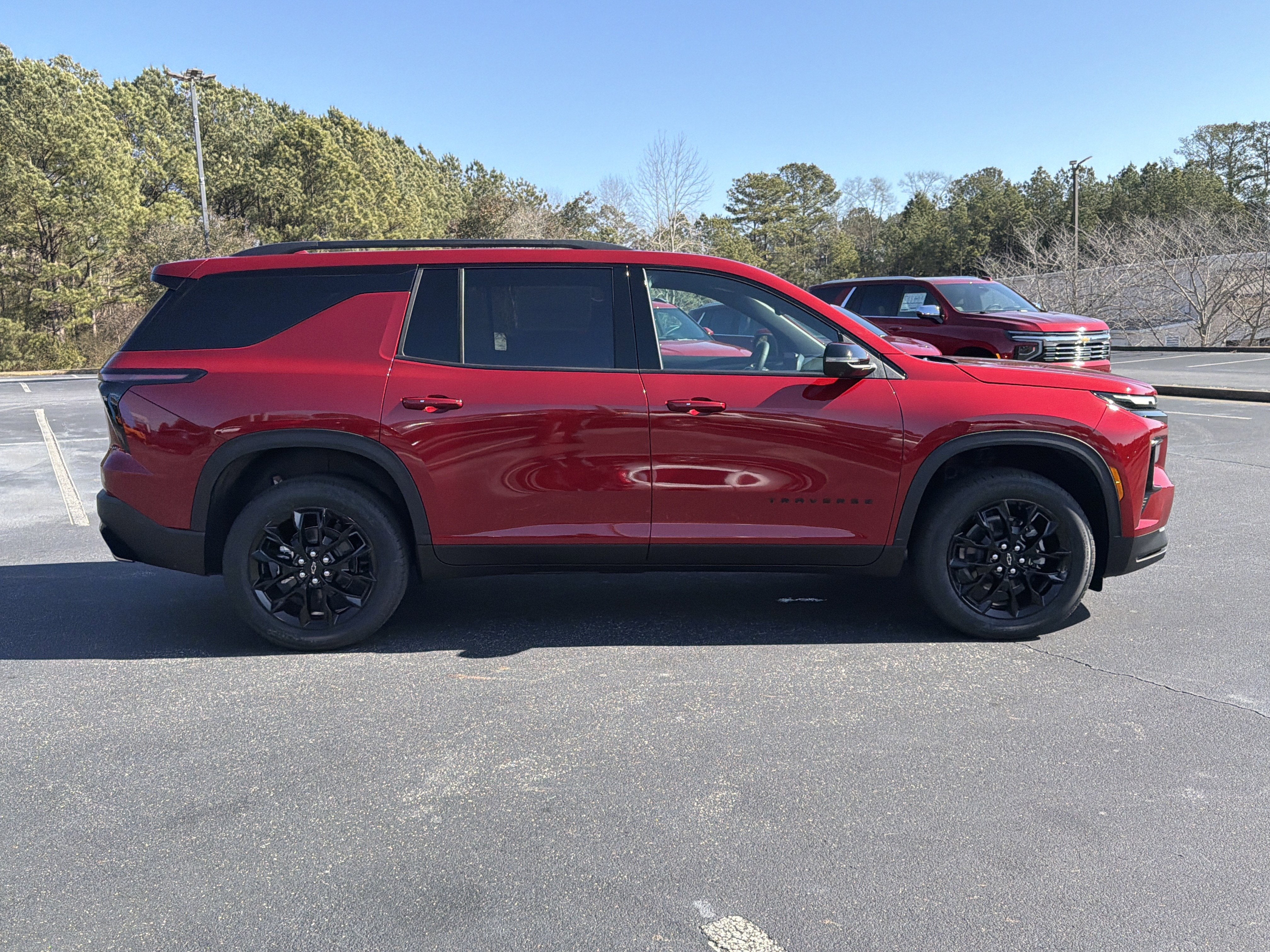 2026 Chevrolet Traverse FWD LT