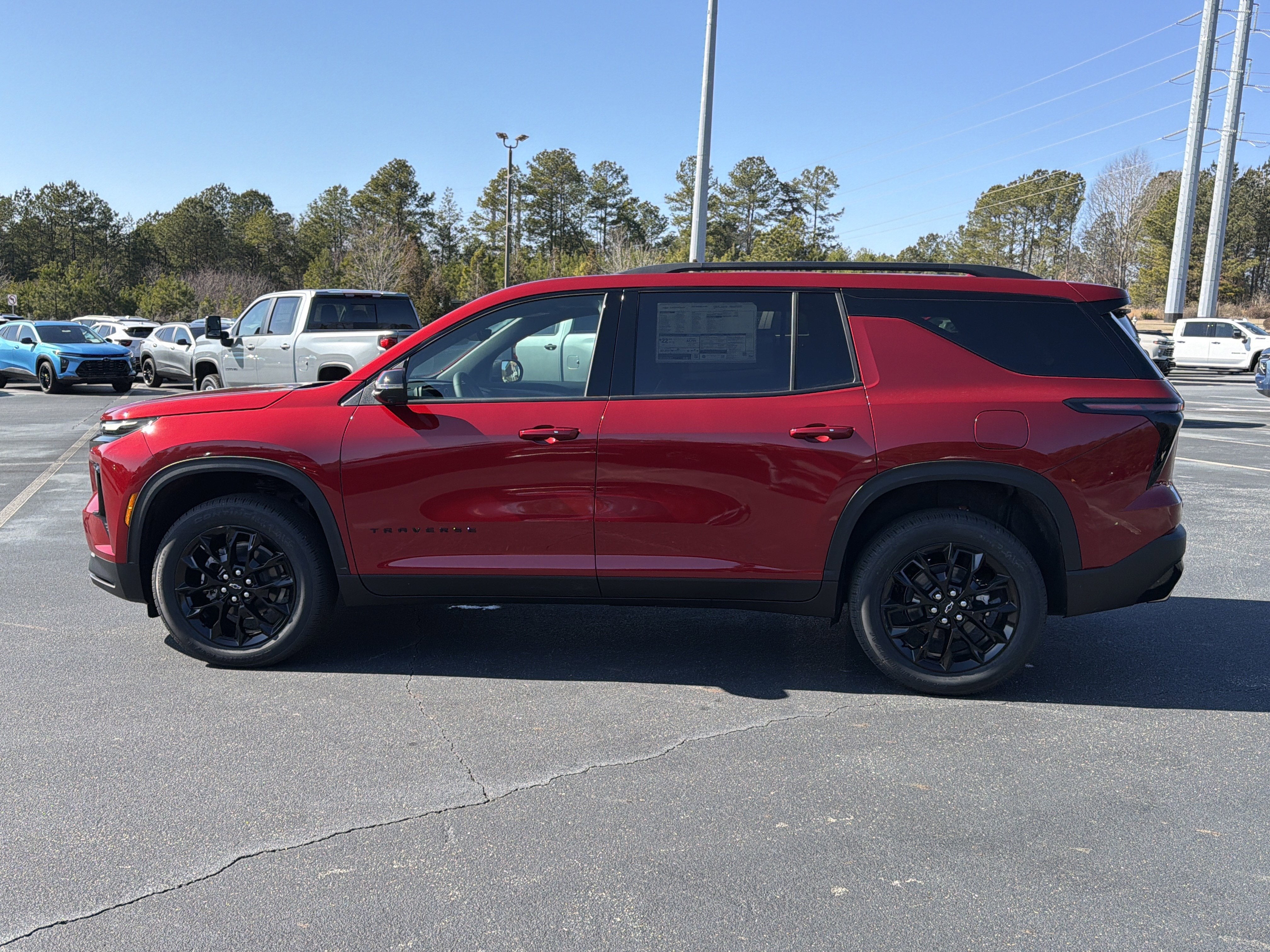 2026 Chevrolet Traverse FWD LT