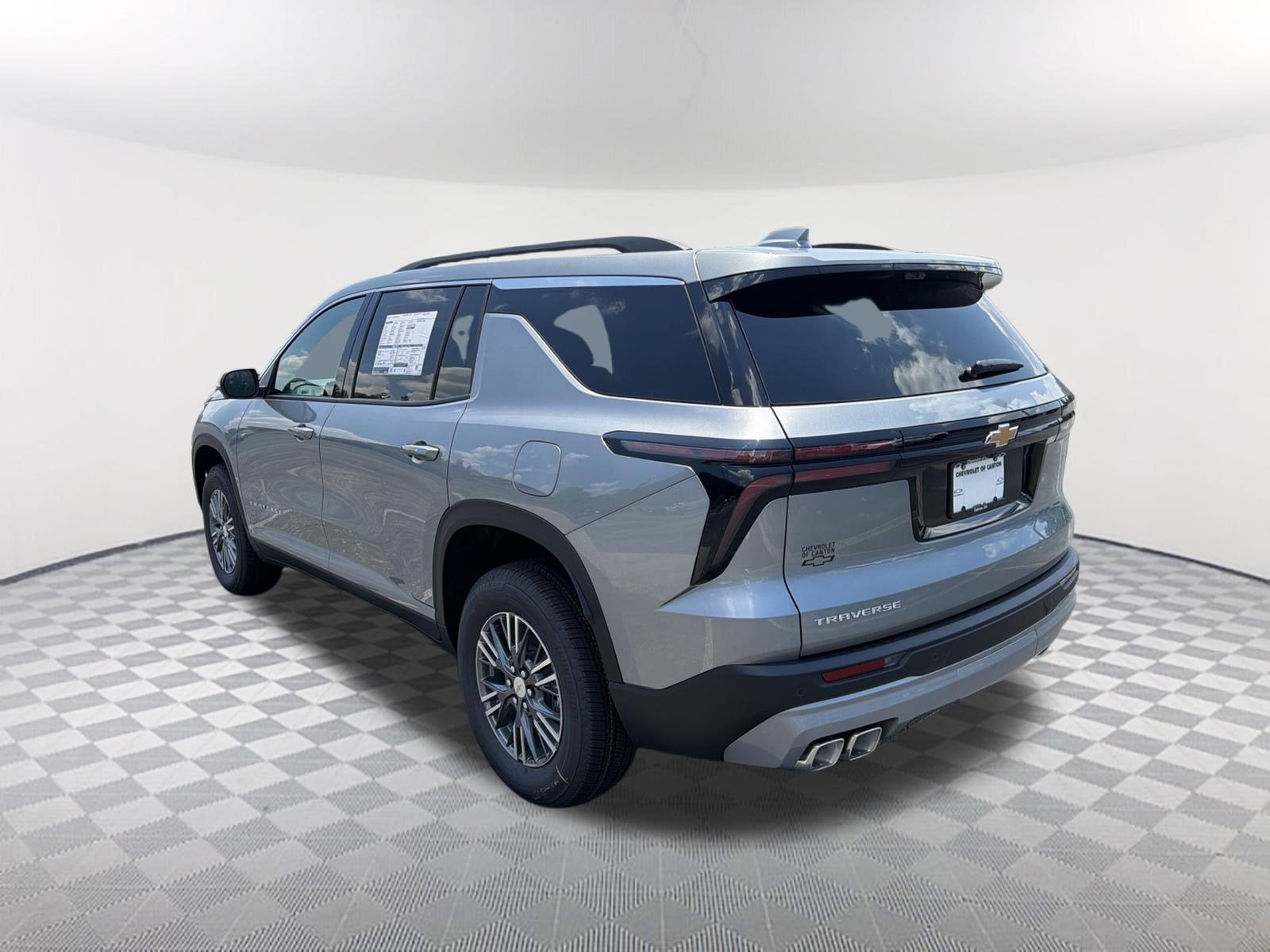 2026 Chevrolet Traverse FWD LT