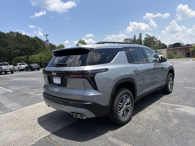 2026 Chevrolet Traverse FWD LT