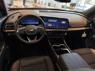 2026 Chevrolet Traverse FWD LT