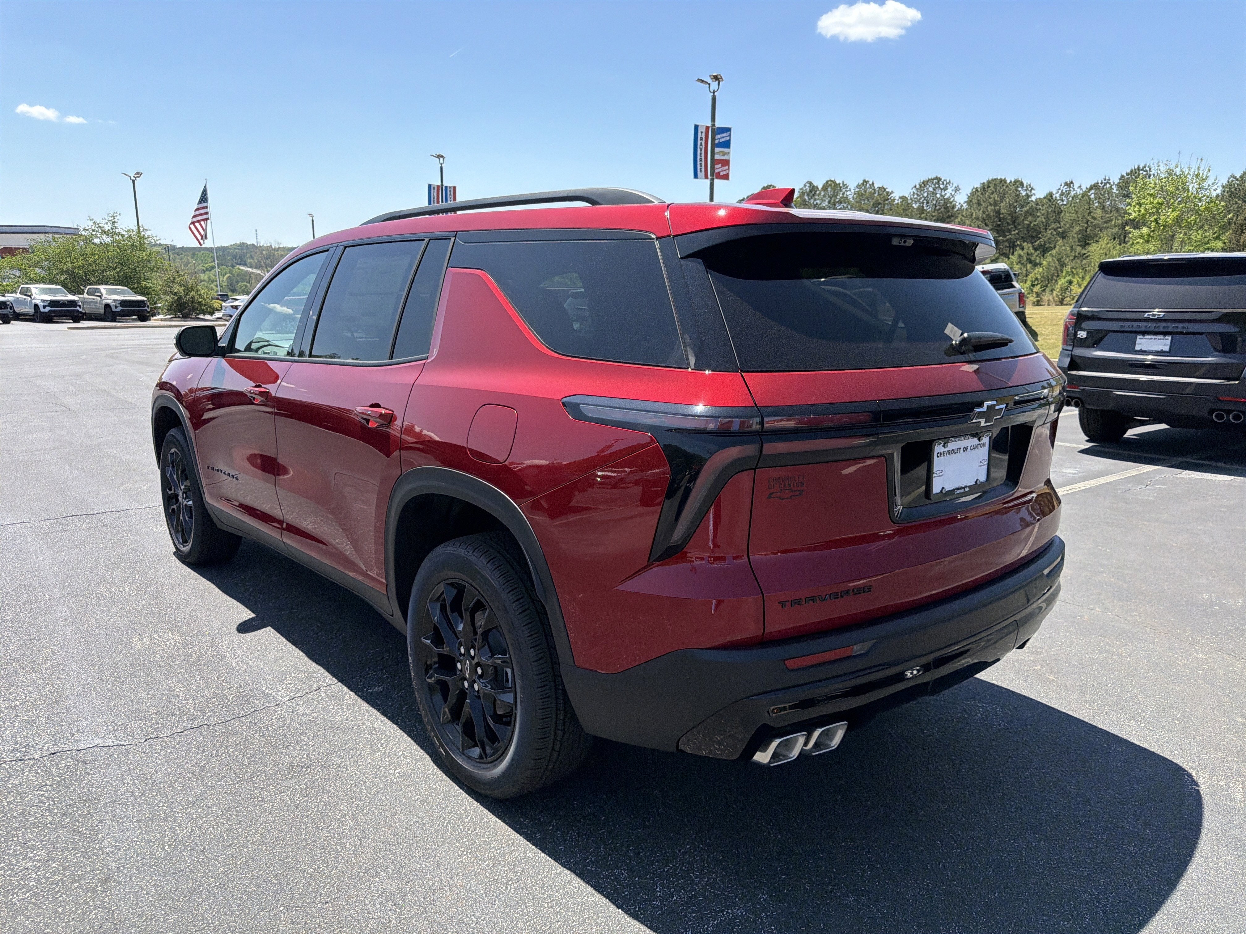 2026 Chevrolet Traverse FWD LT