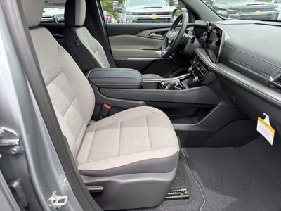 2026 Chevrolet Traverse FWD LT