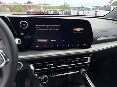 2026 Chevrolet Traverse FWD LT