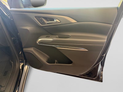 2027 Chevrolet Traverse FWD LT