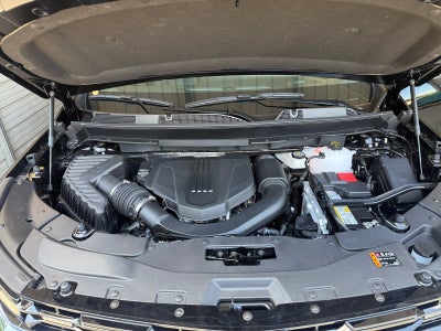2027 Chevrolet Traverse FWD LT