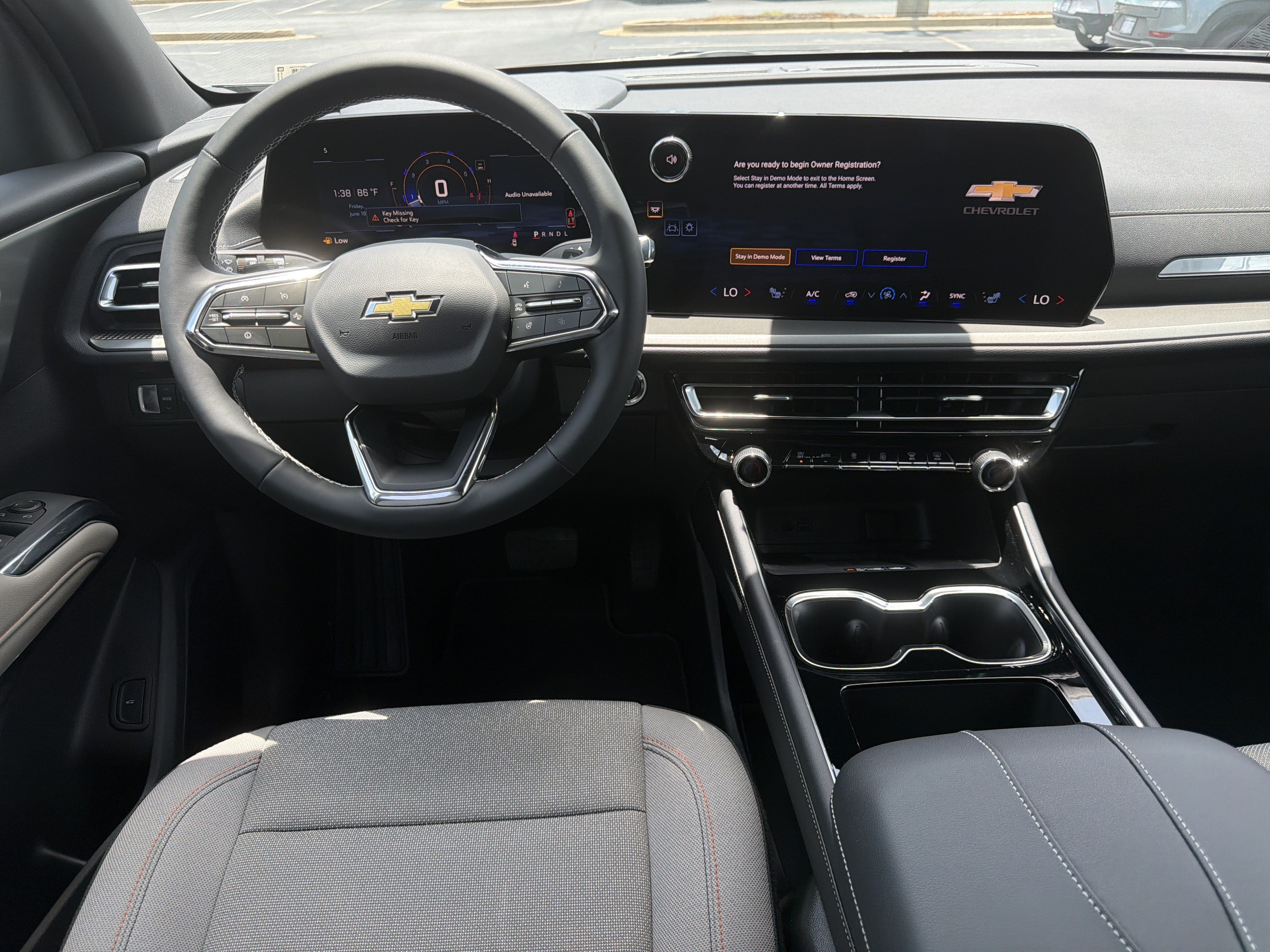 2026 Chevrolet Traverse FWD LT
