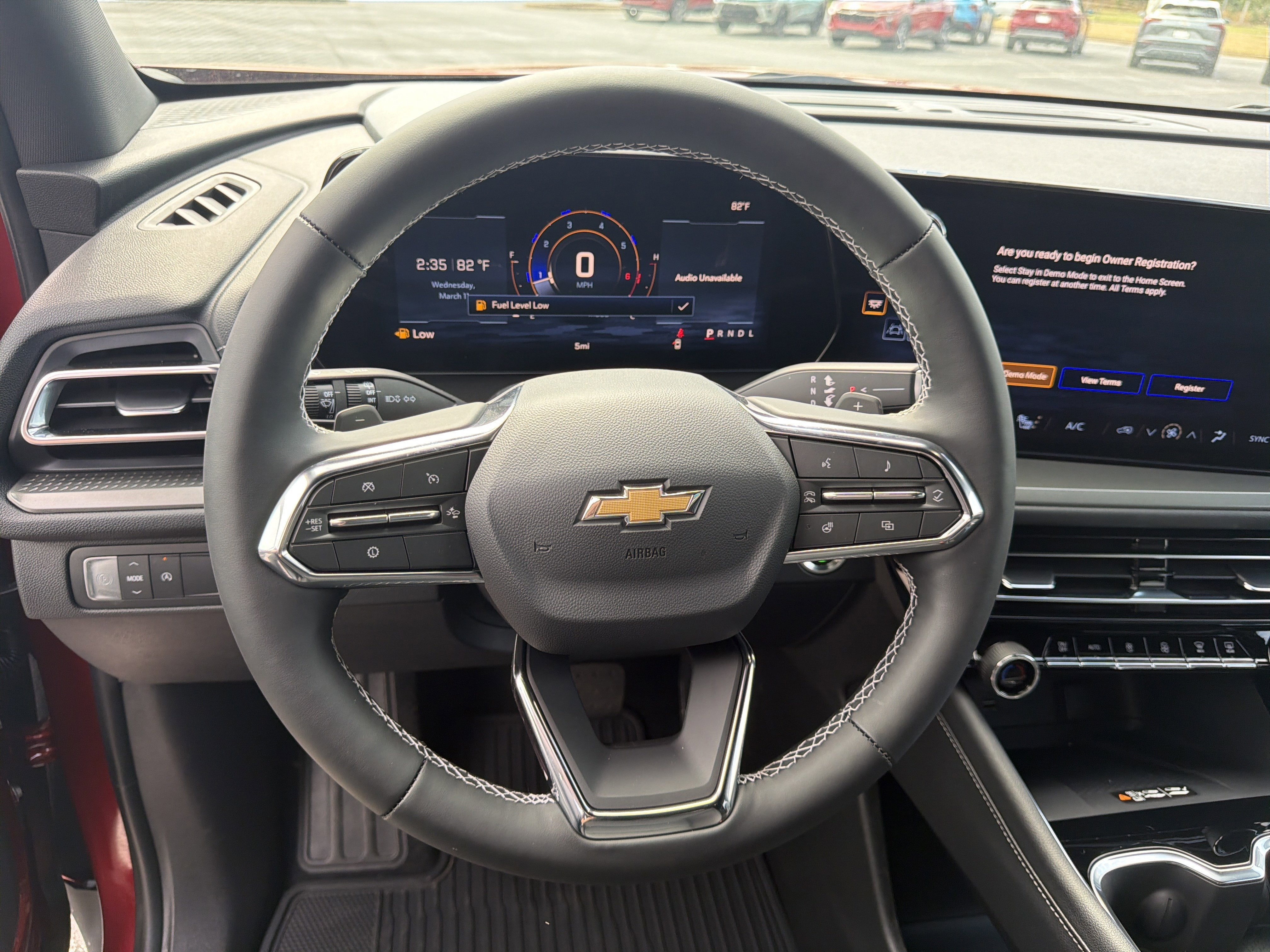 2026 Chevrolet Traverse FWD LT