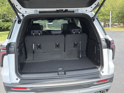 2026 Chevrolet Traverse FWD LT