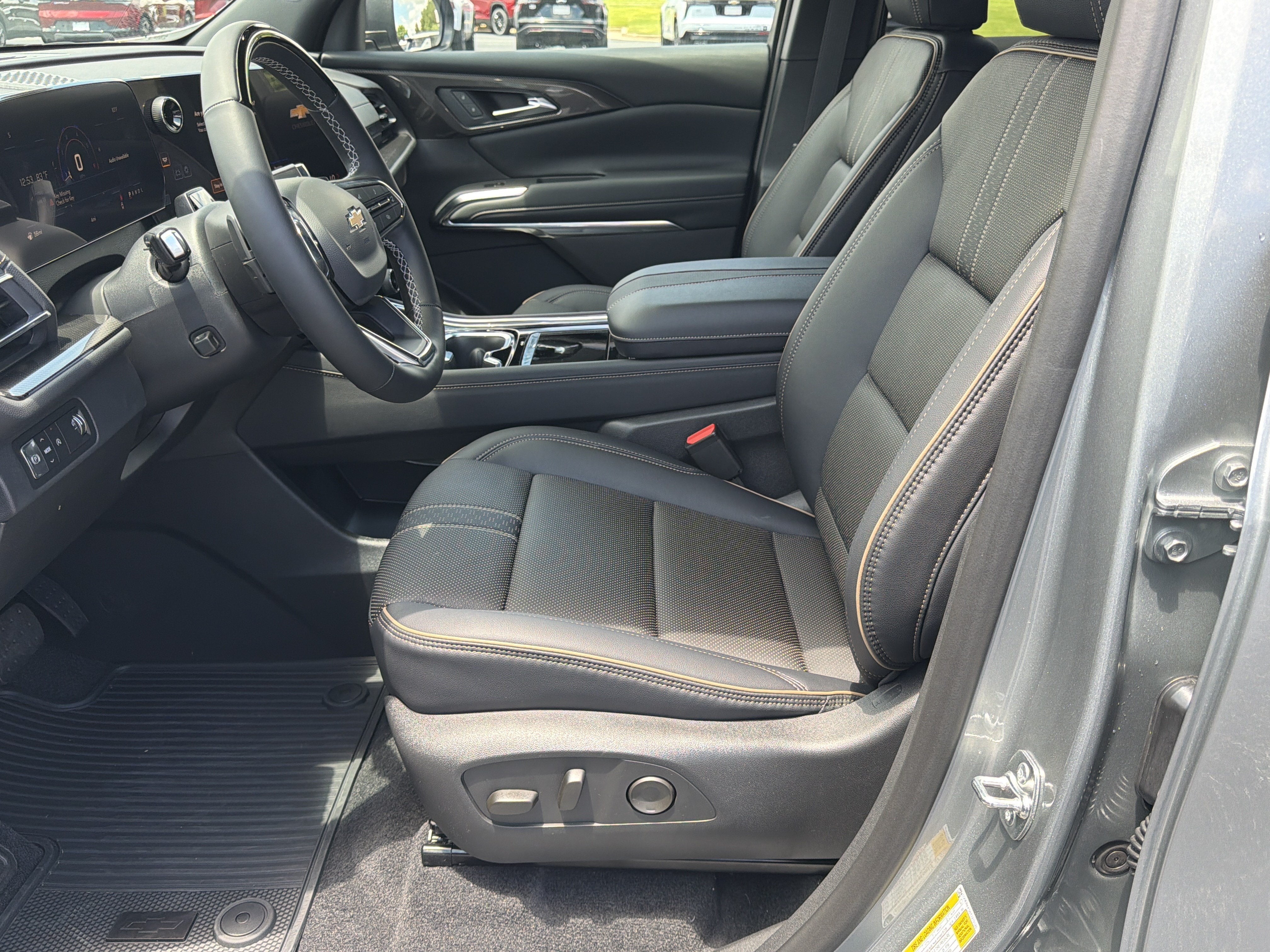 2026 Chevrolet Traverse FWD High Country