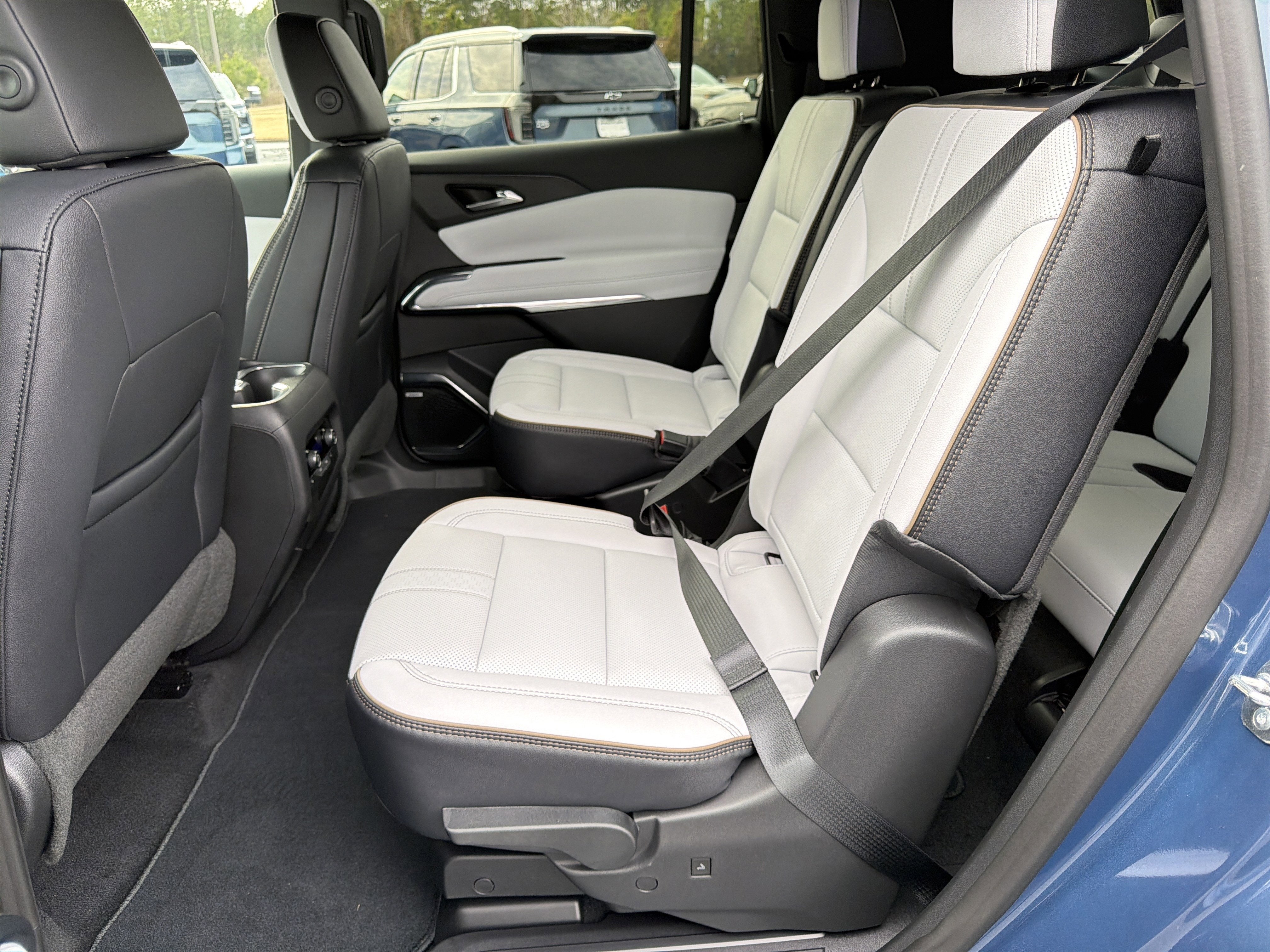 2026 Chevrolet Traverse FWD High Country