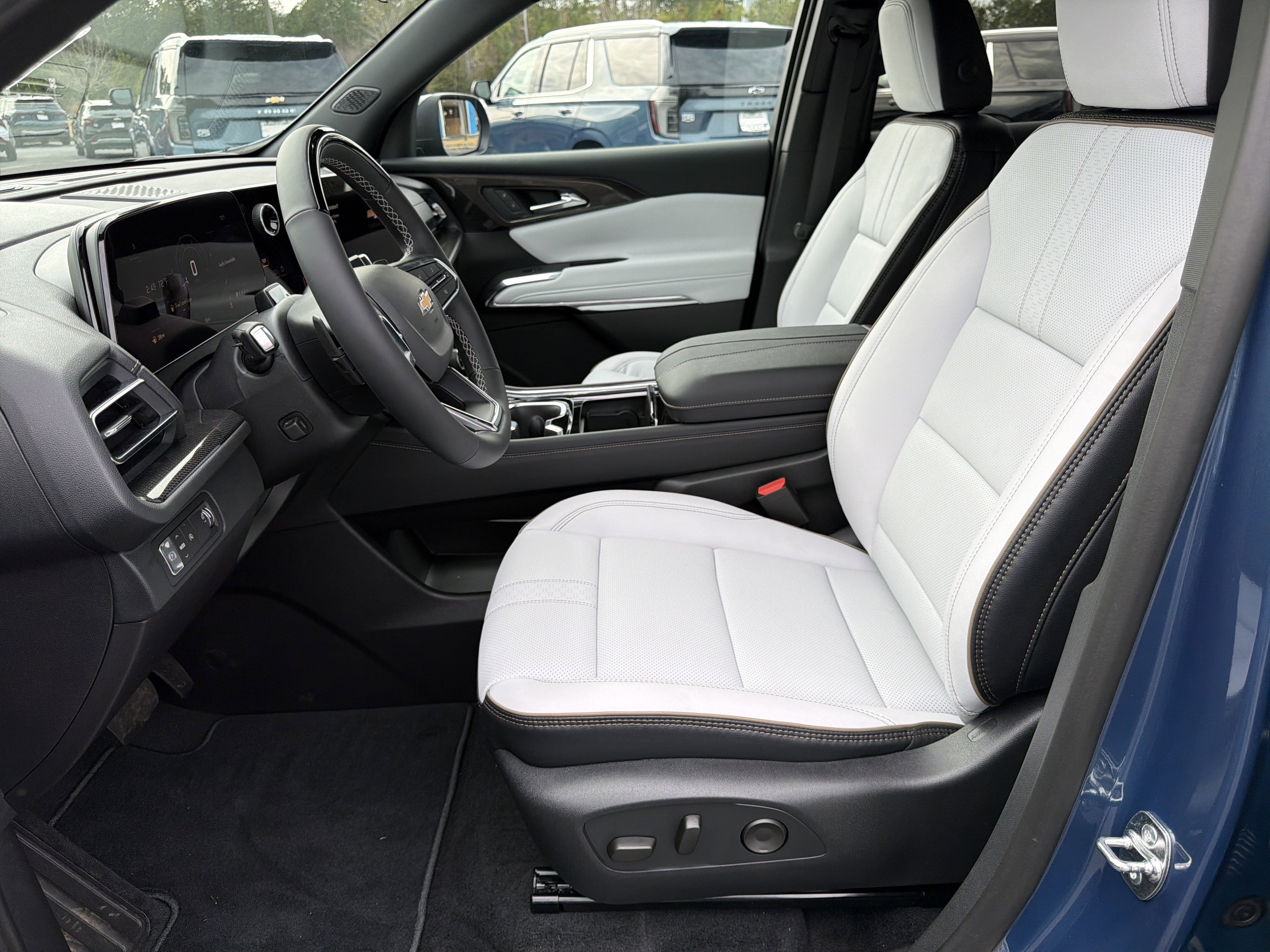 2026 Chevrolet Traverse FWD High Country