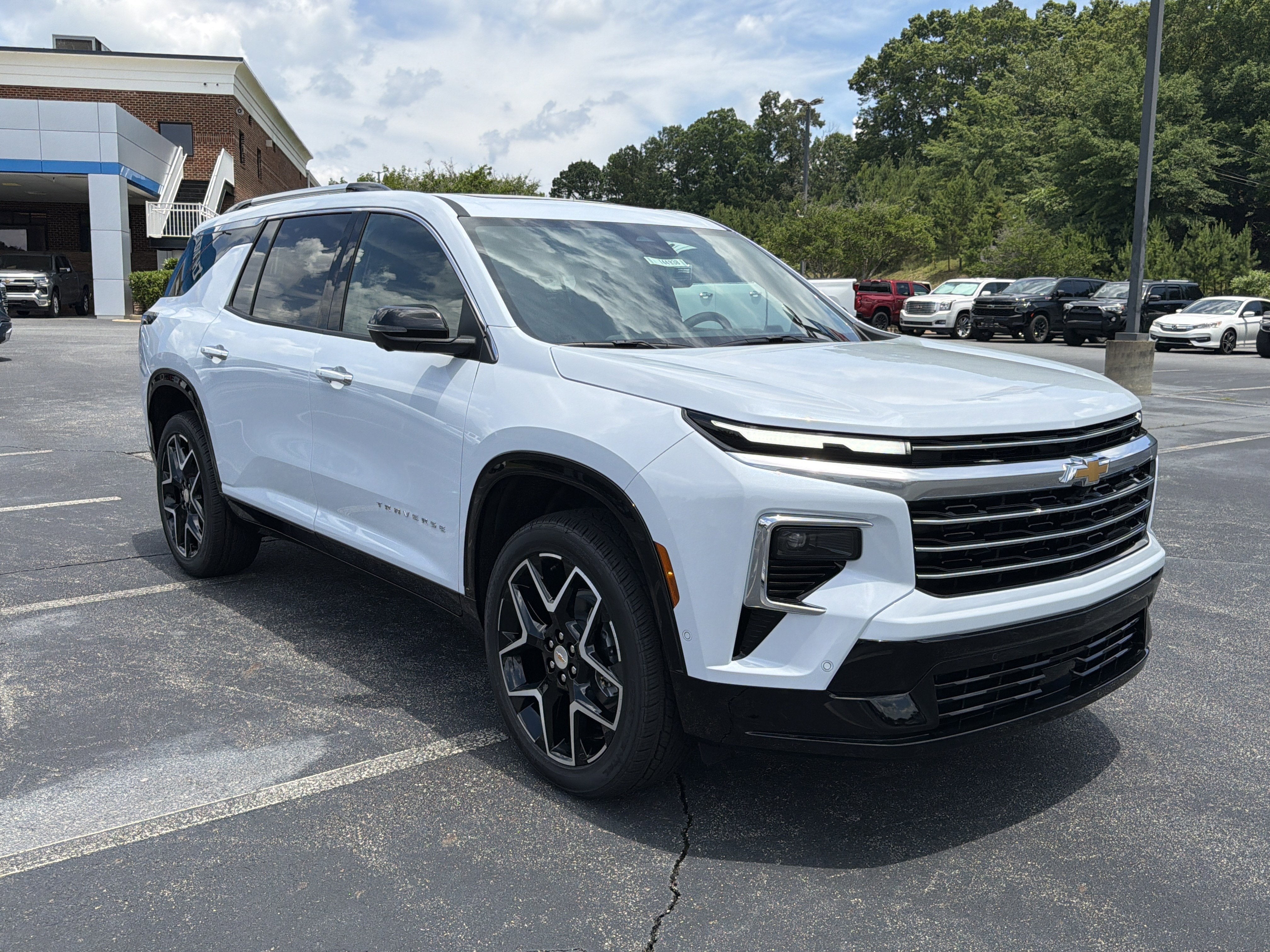 2026 Chevrolet Traverse FWD High Country