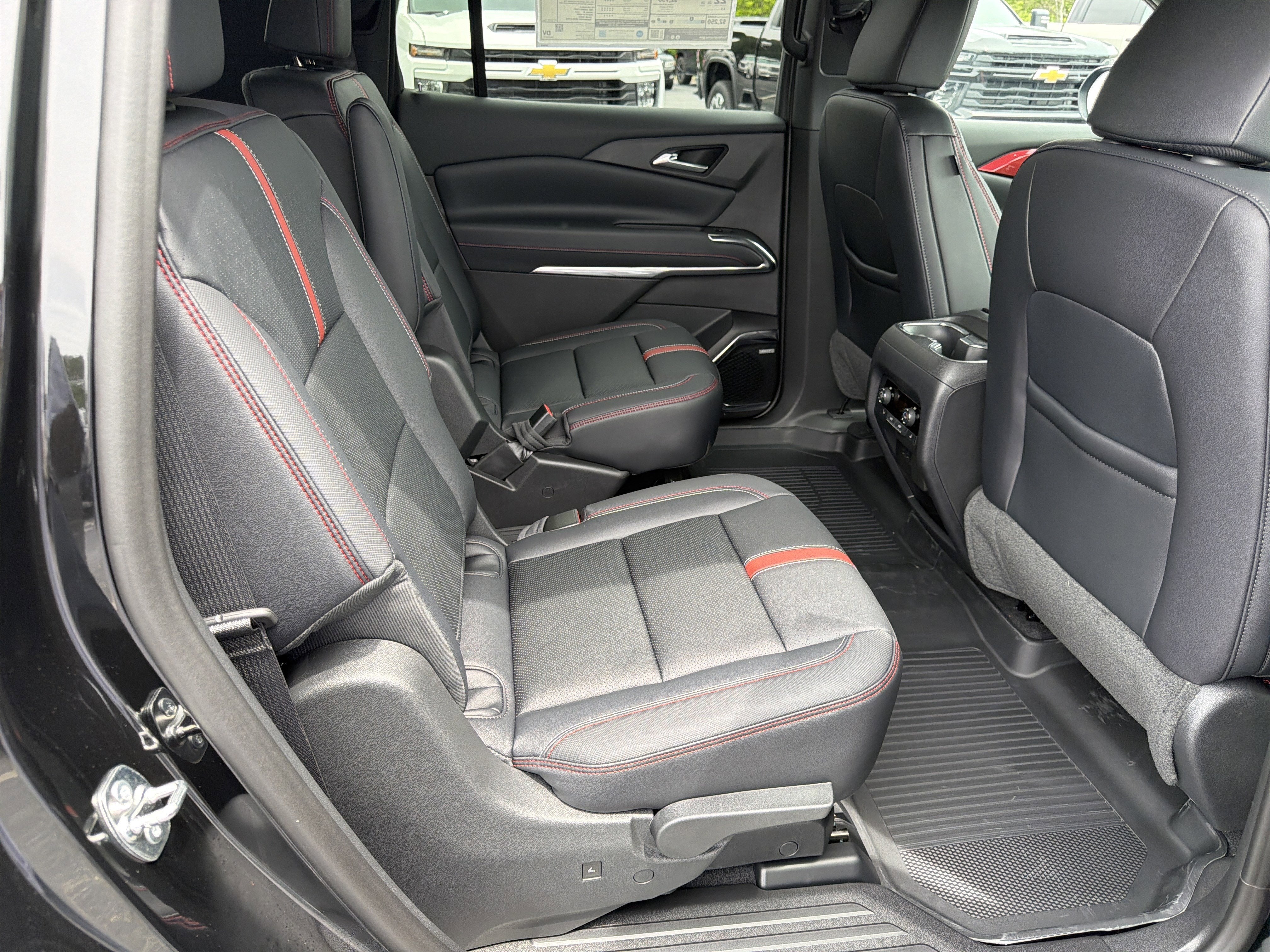 2026 Chevrolet Traverse FWD RS
