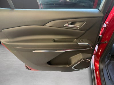 2027 Chevrolet Traverse FWD RS