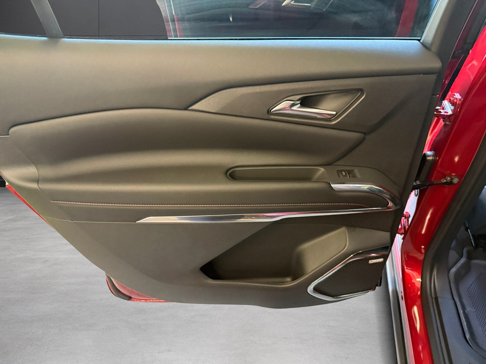 2027 Chevrolet Traverse FWD RS