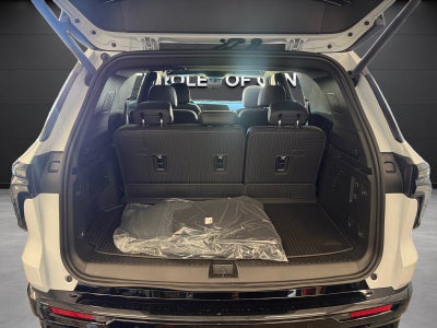 2027 Chevrolet Traverse FWD RS