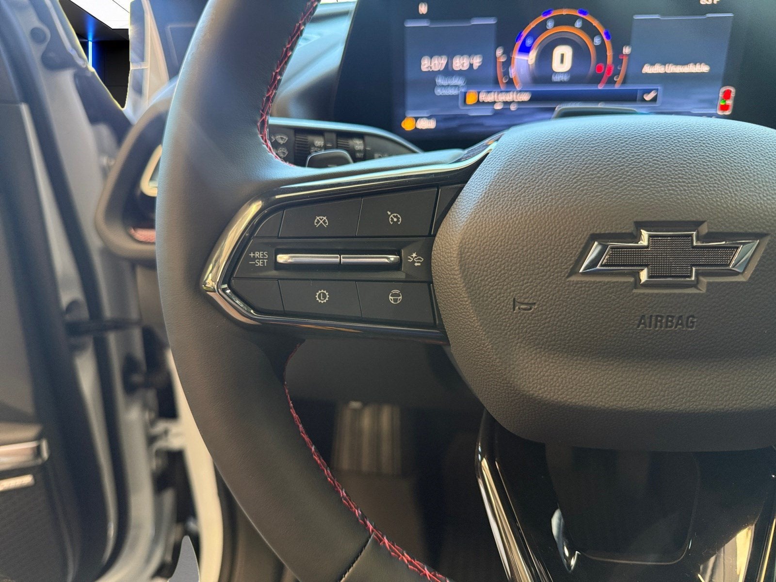 2027 Chevrolet Traverse FWD RS