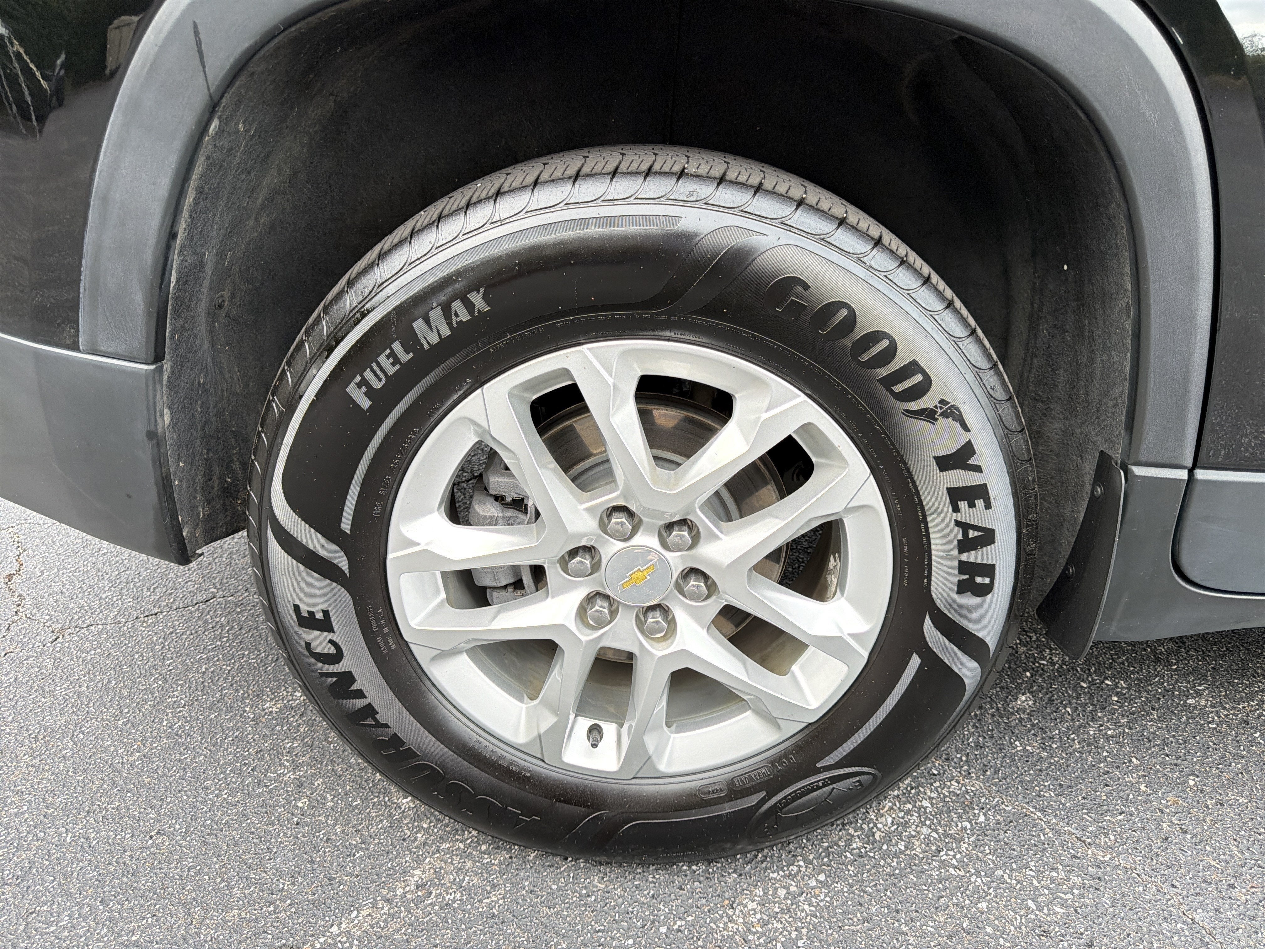 2022 Chevrolet Traverse LS