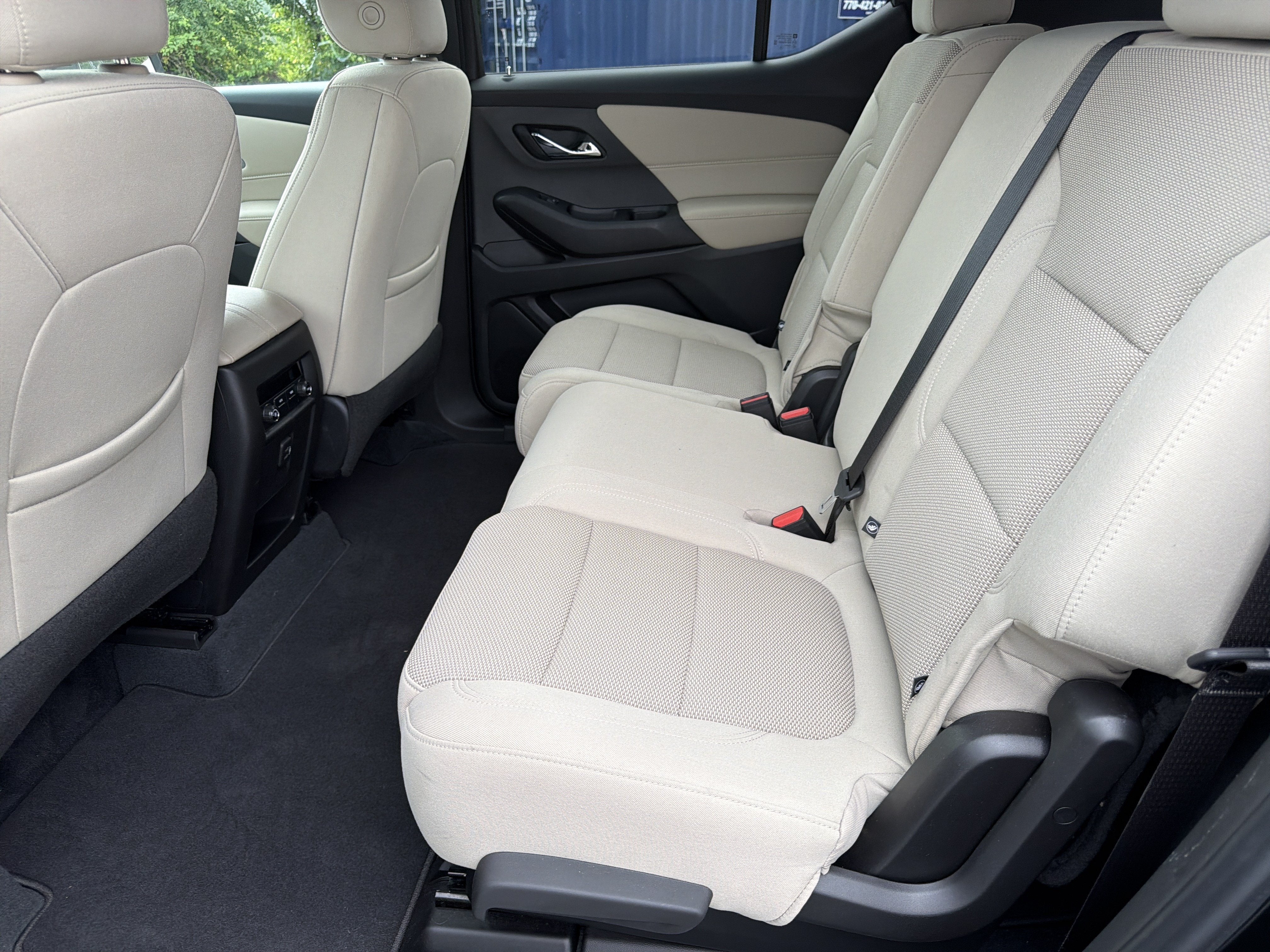 2022 Chevrolet Traverse LS