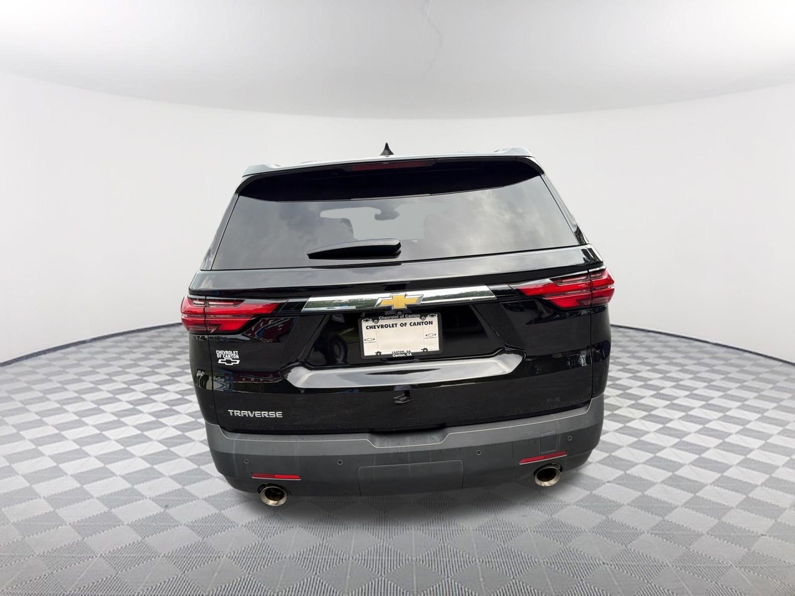 2022 Chevrolet Traverse LS