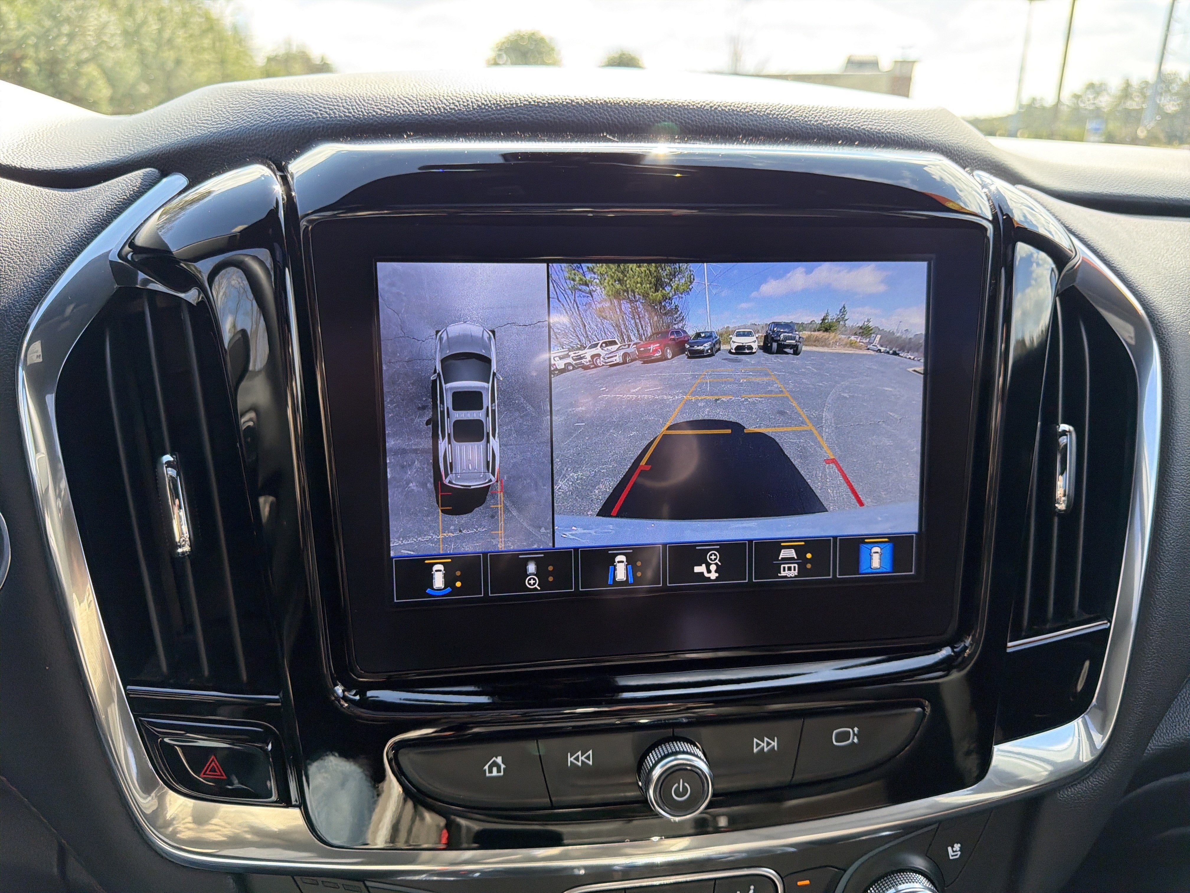 2023 Chevrolet Traverse High Country