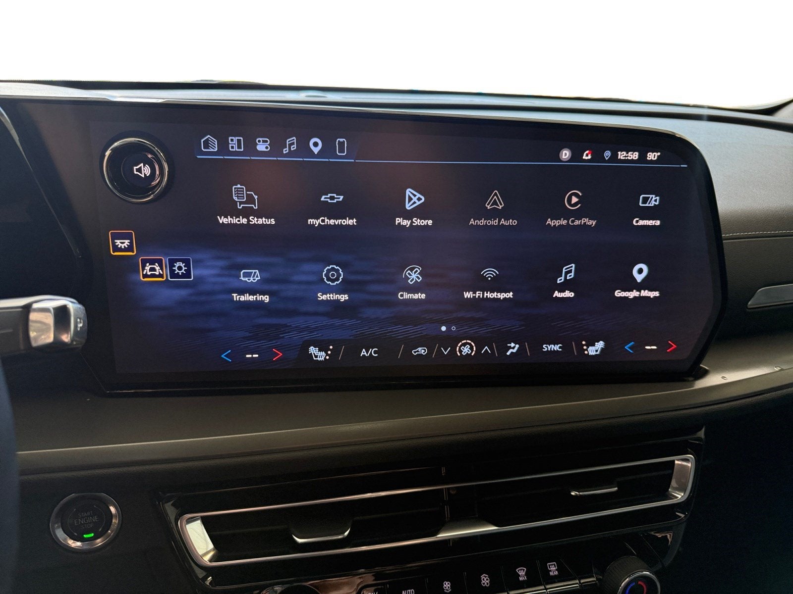 2026 Chevrolet Traverse AWD LT