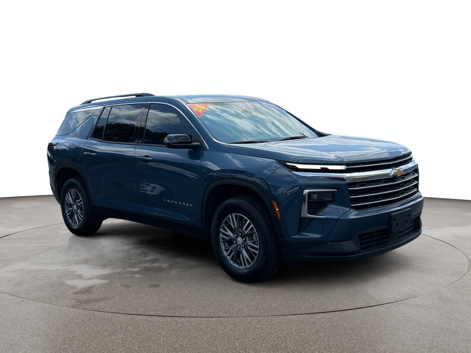 2026 Chevrolet Traverse AWD LT