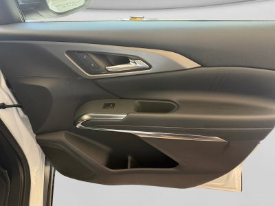 2027 Chevrolet Traverse AWD LT