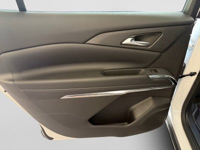 2027 Chevrolet Traverse AWD LT
