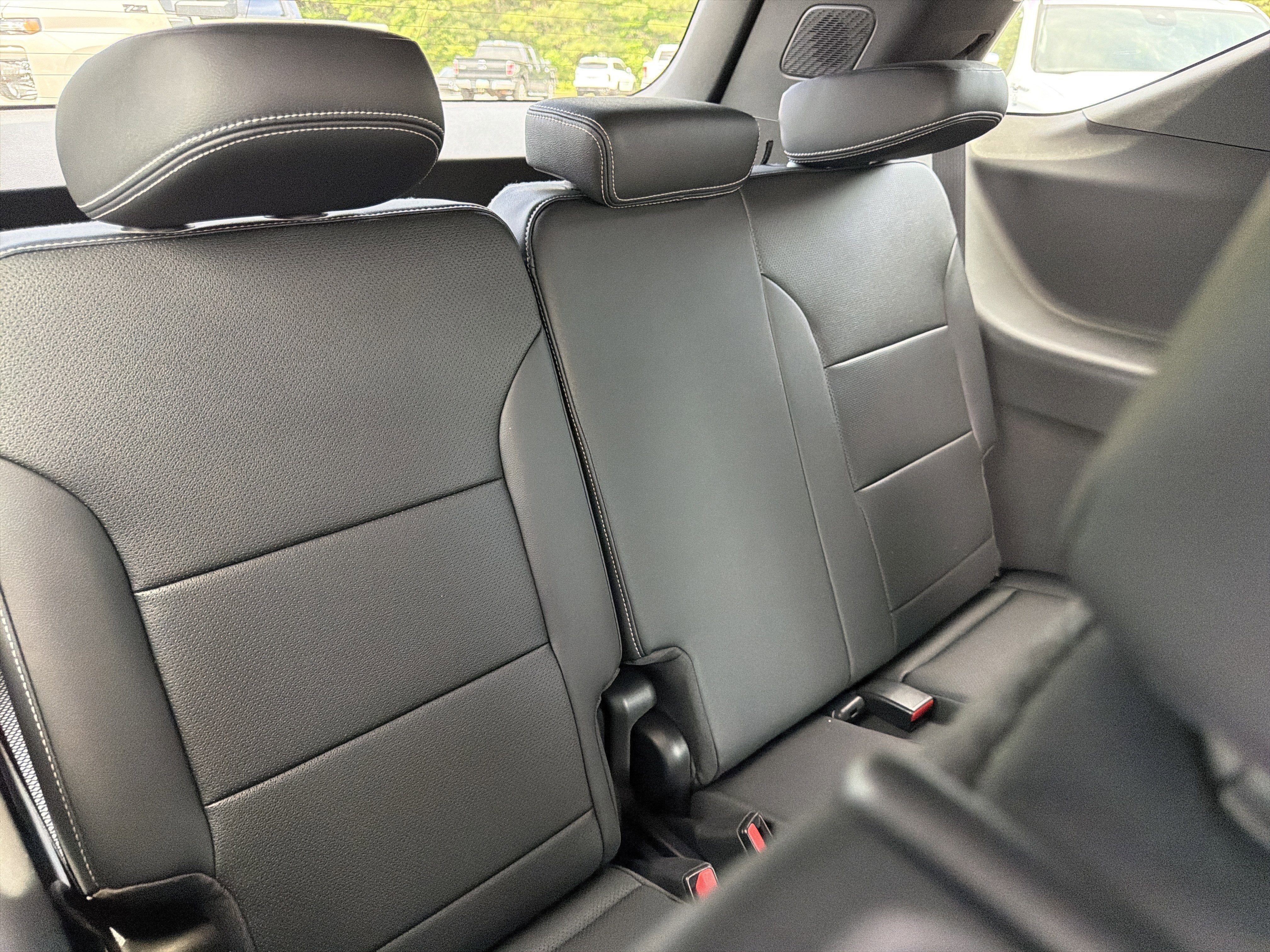 2025 Chevrolet Traverse AWD LT