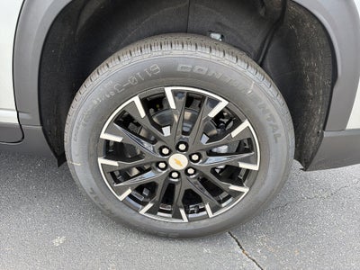 2025 Chevrolet Traverse AWD LT