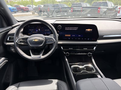 2025 Chevrolet Traverse AWD LT