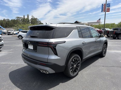 2025 Chevrolet Traverse AWD LT