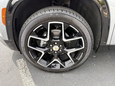 2025 Chevrolet Traverse AWD High Country