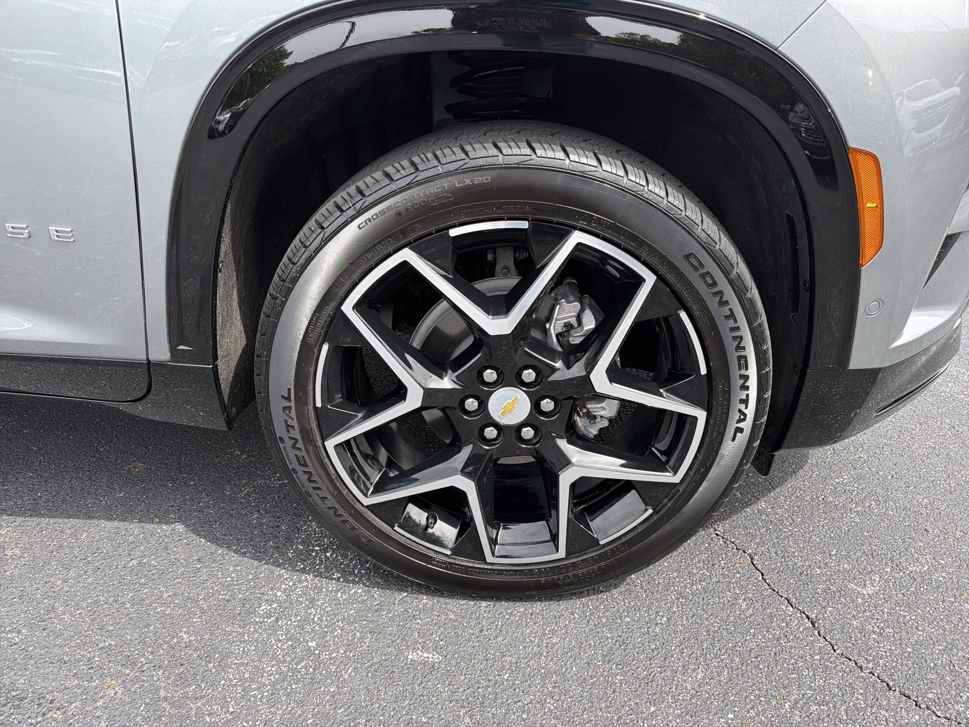 2025 Chevrolet Traverse AWD High Country