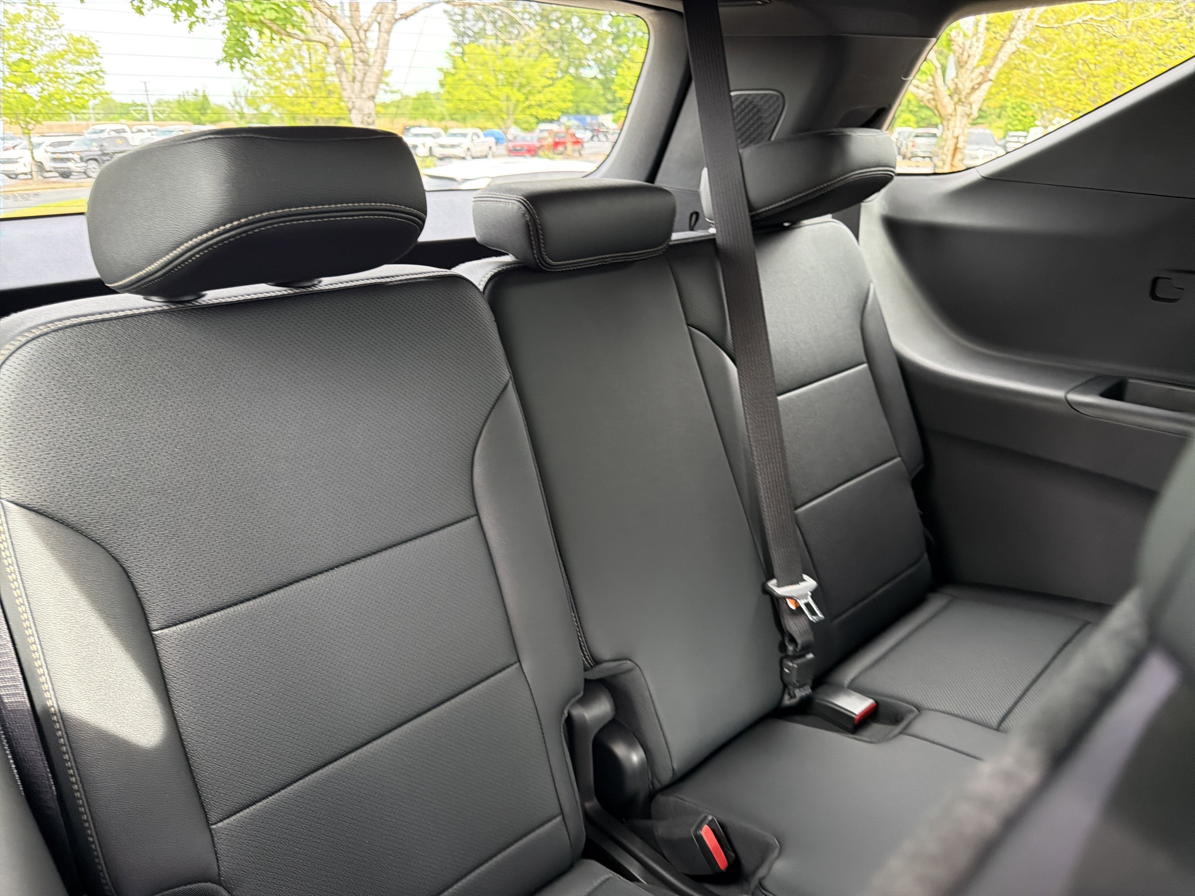 2025 Chevrolet Traverse AWD High Country