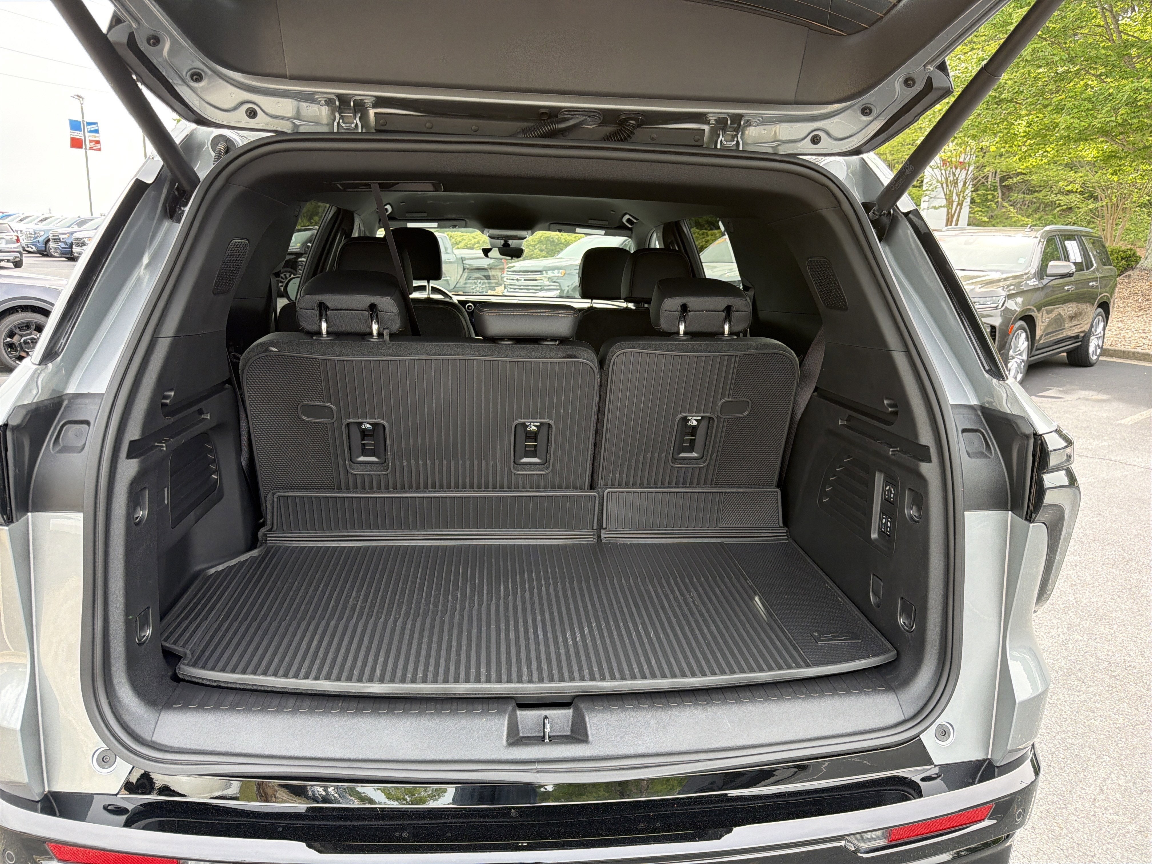 2025 Chevrolet Traverse AWD High Country