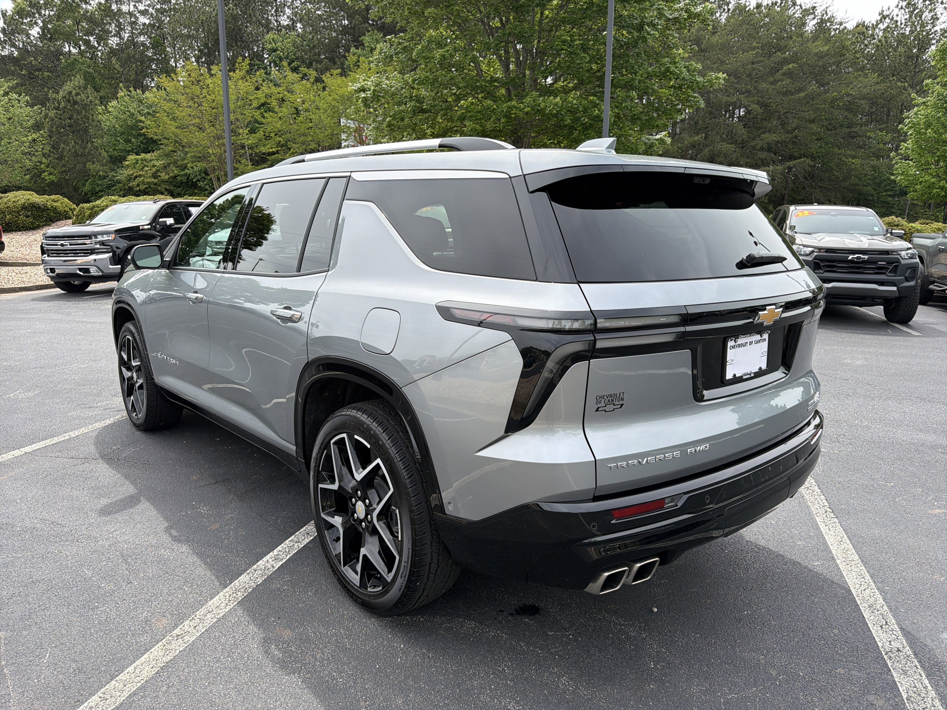 2025 Chevrolet Traverse AWD High Country