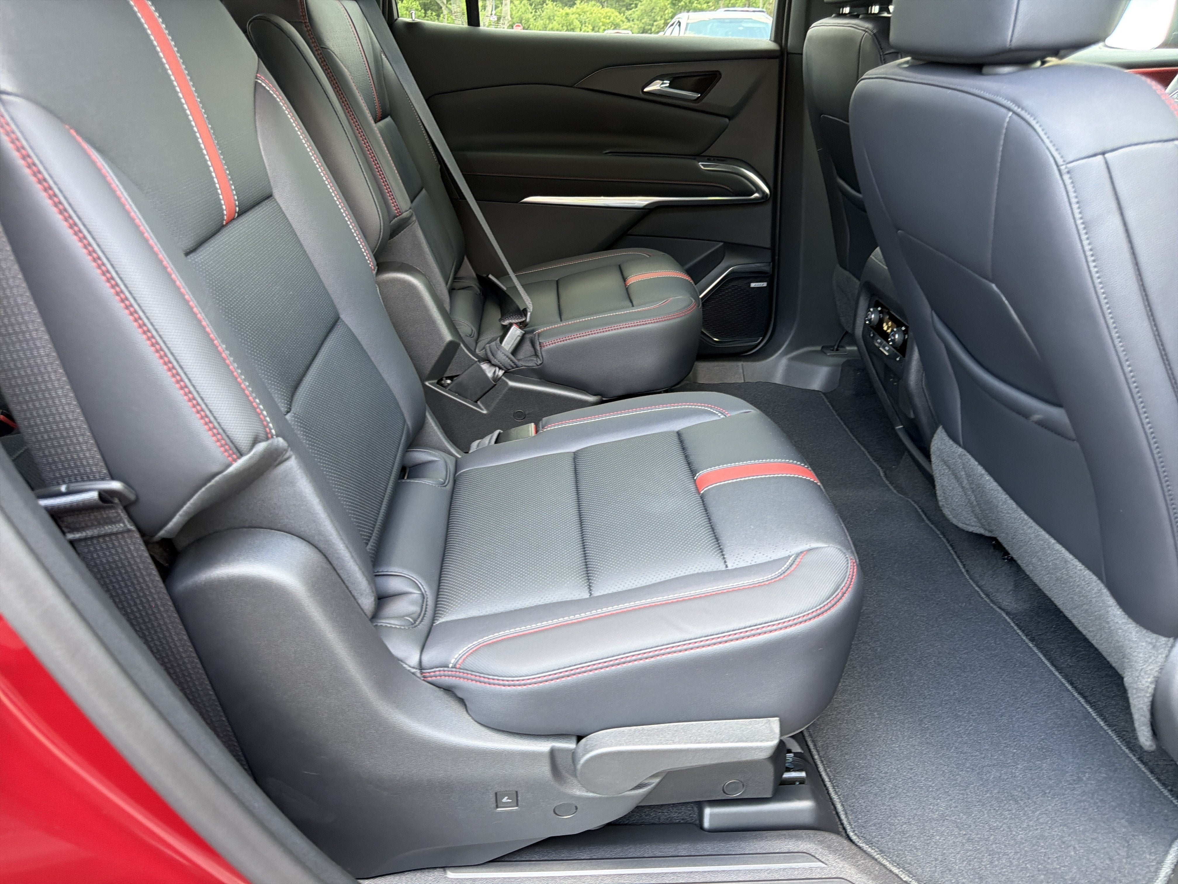 2026 Chevrolet Traverse AWD RS