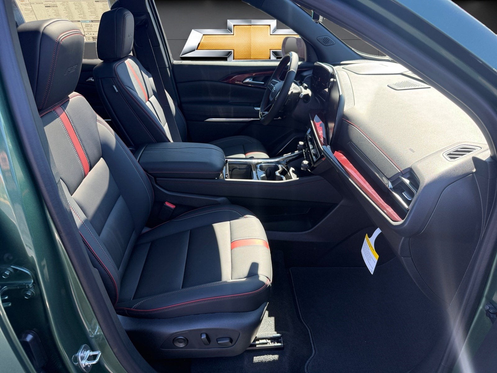2027 Chevrolet Traverse AWD RS