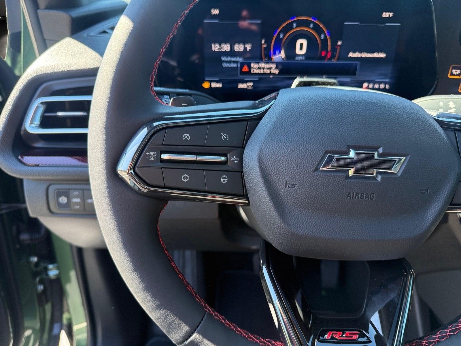 2027 Chevrolet Traverse AWD RS