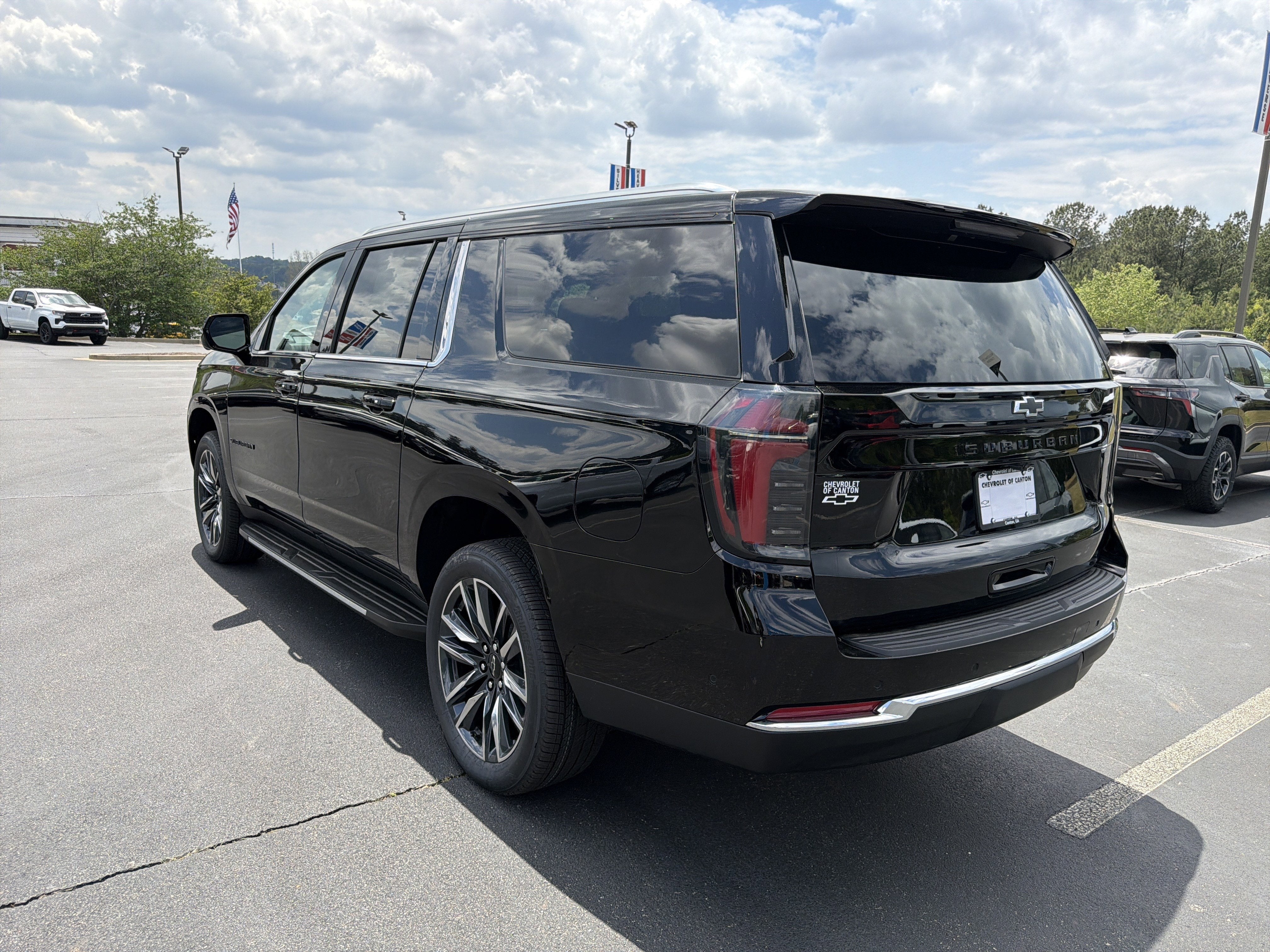 2026 Chevrolet Suburban LS