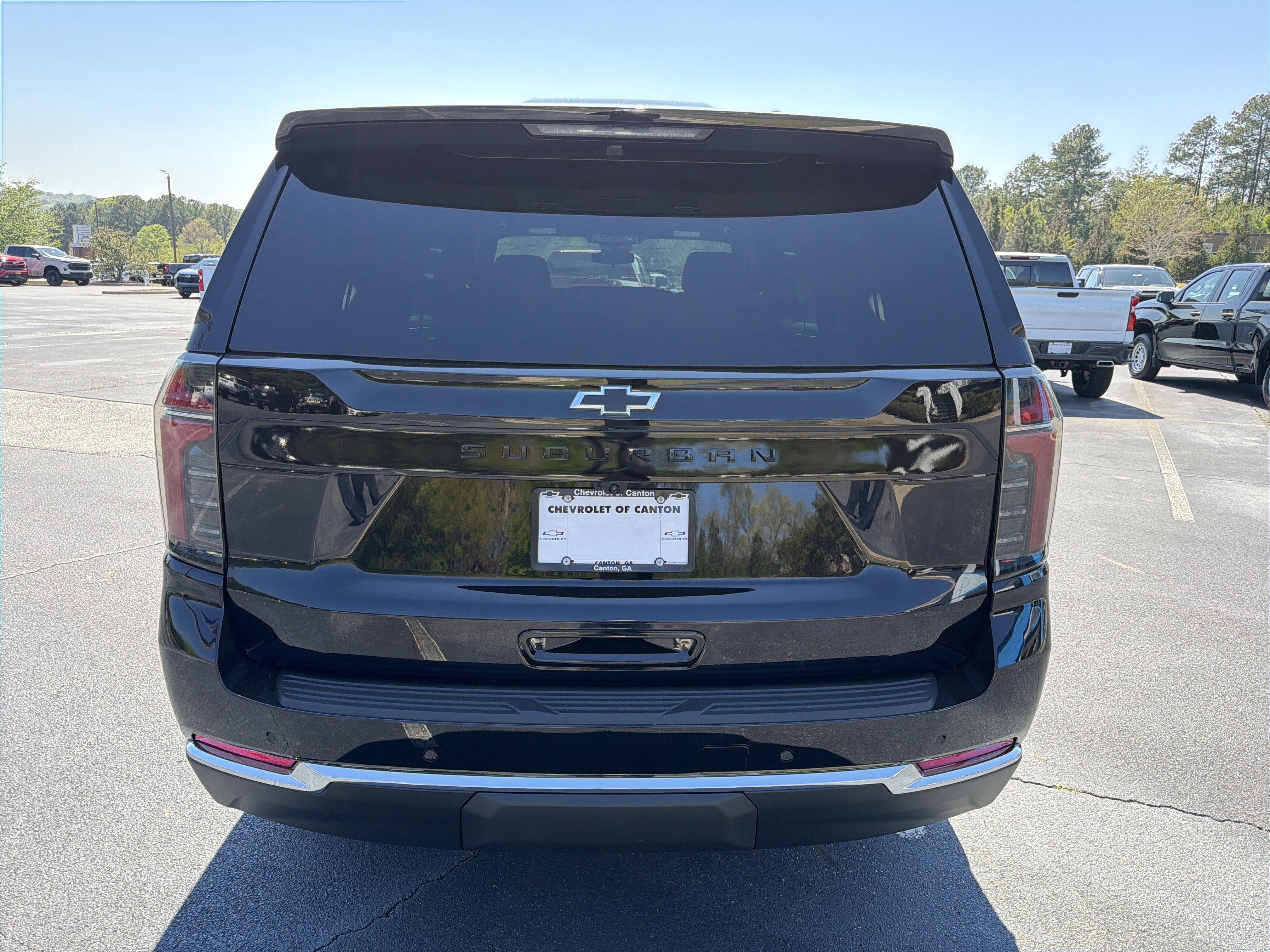 2026 Chevrolet Suburban LS